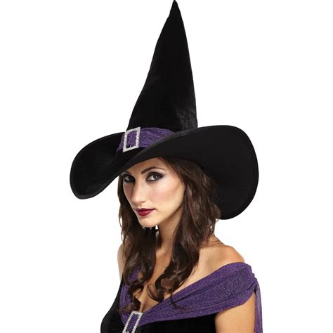 Slaying the Wicked Witch Look: Edgy Hats for Halloween Makeup Tutorials